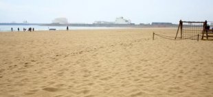 Praia de Matosinhos container port